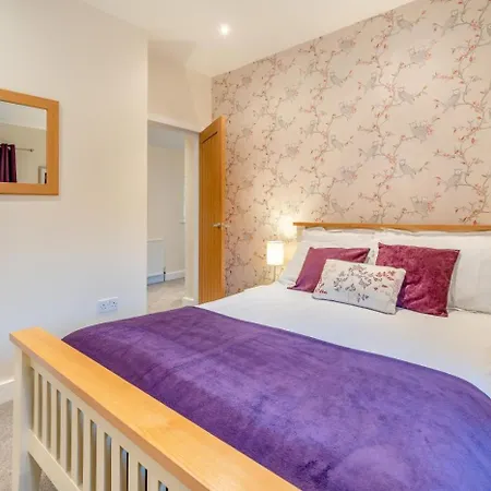 2 Bed In Ulverston Oc-sz013