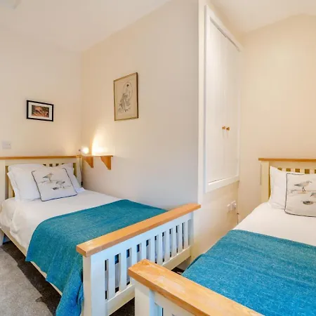 2 Bed In Ulverston Oc-sz013 *